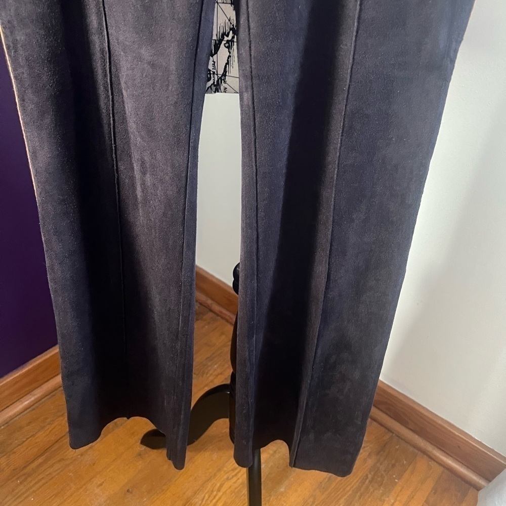 7 for $30 Lysse New York “Suede” Pants - Picture 3 of 9